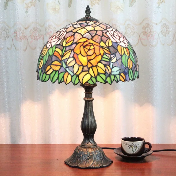 Image Tiffanystyle tablee lamp room European style restaurant bedroom lamp lamp color glass garden style bedside study