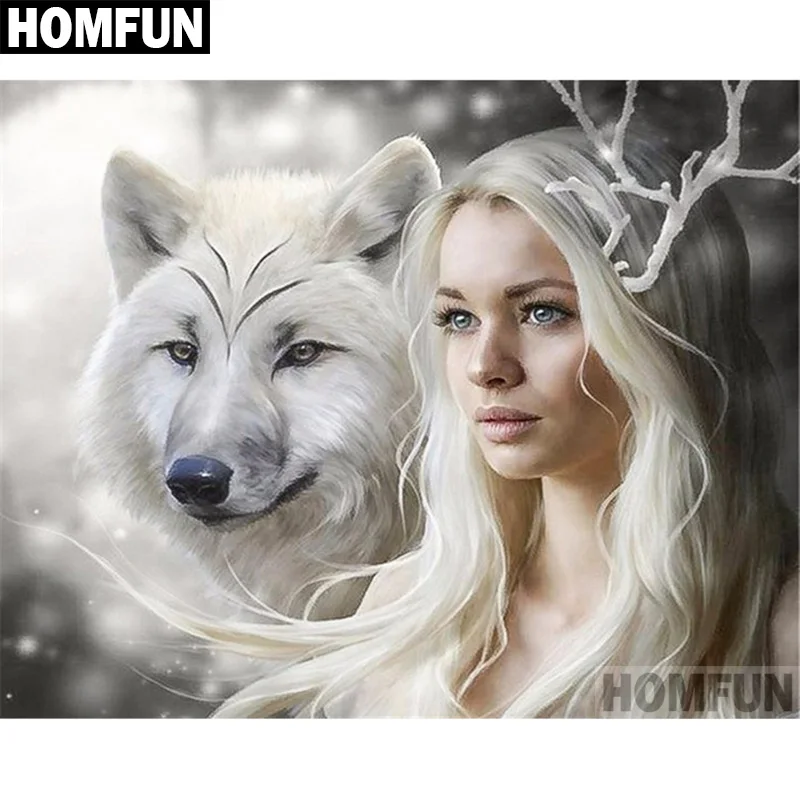 A06614 Woman wolf