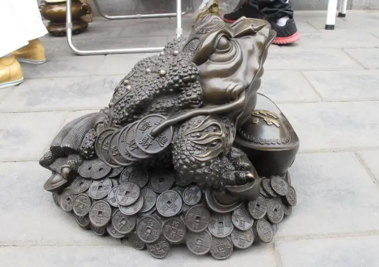 

S03704 Chinese Royal Bronze Blessing Money Spittor Frog Lucky Fengshui huge statue B0403