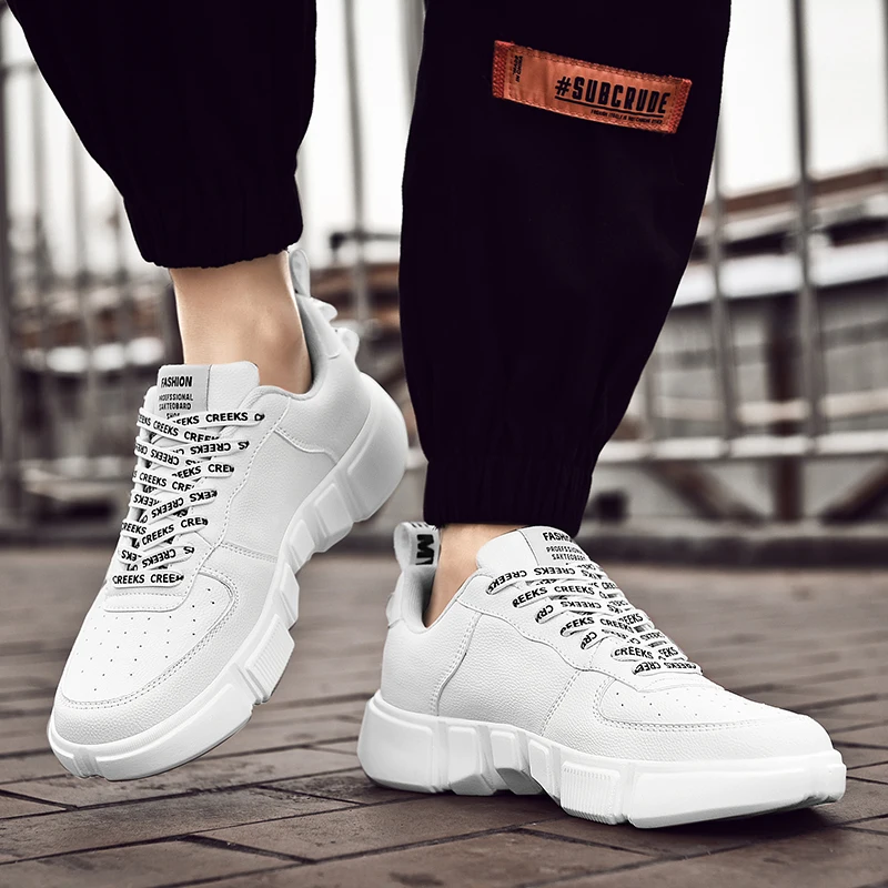 Breathable Soft Leather Man Shoes High Quality New Fashion Men's Casual Shoes Outdoor Non-slip Cushioning Male Designer Sneakers