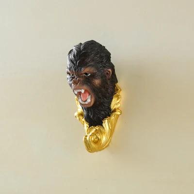

personality of the back wall head key antique Animal Decorative Hook Creative Resin Model Bathroom Wall Hook