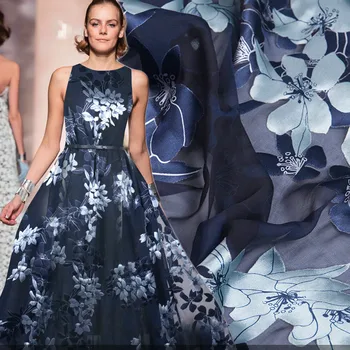 

Magnolia silk jacquard fabric 140 cm burbout silk fabric perspective shawl dress wedding fabric wholesale silk cloth