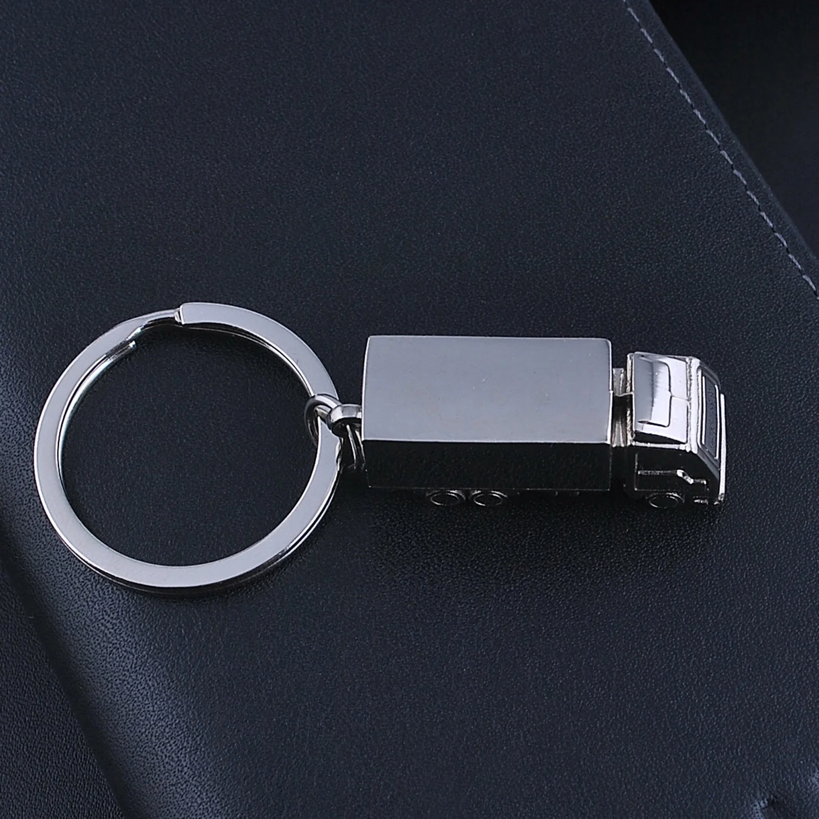 BMW M3 keyring silver plated holder and glass cabochon. 