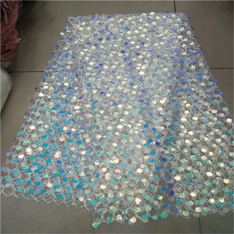 

New Design African 3D Sequins Lace Fabric 2019 High Quality Lace French Sequence Tulle Lace Nigerian Lace Fabrics For Wedding