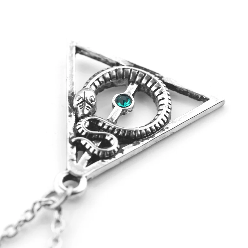 "GreenTriangle" - Triangle snake necklace 5 "GreenTriangle" - Triangle snake necklace 5