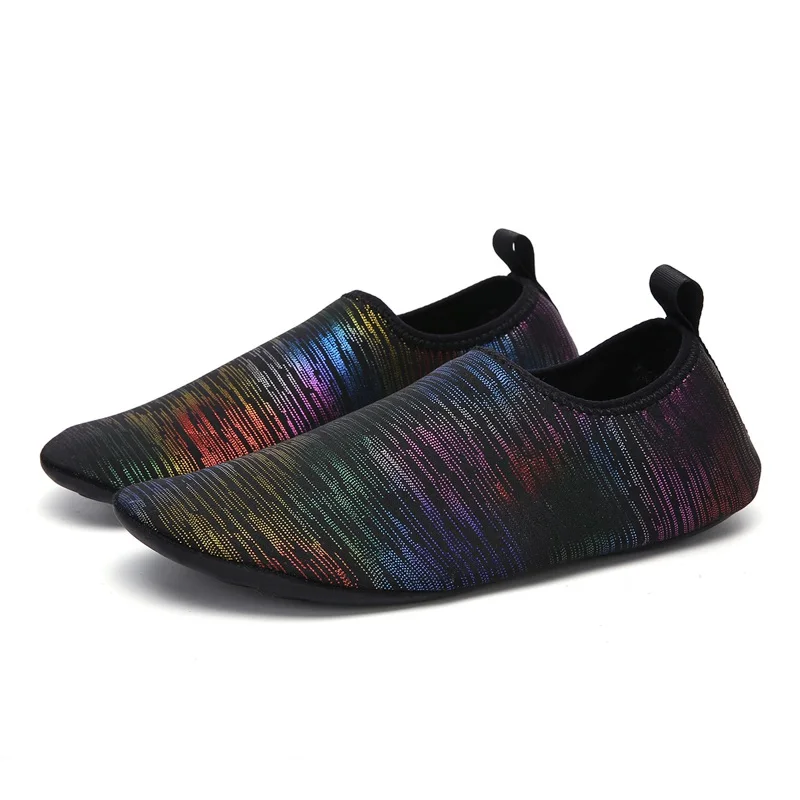 Крутая летняя пляжная обувь для пар Мужская обувь для дайвинга для серфинга детская обувь для мальчиков и девочек обувь для водных видов спорта Женская Йога фитнес-обувь - Цвет: Colorful