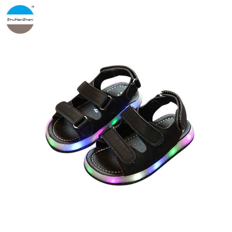 

2019 Summer glowing kids sandals 1 to 5 years old baby boy and girl breathable casual shoes led lights children sneakers