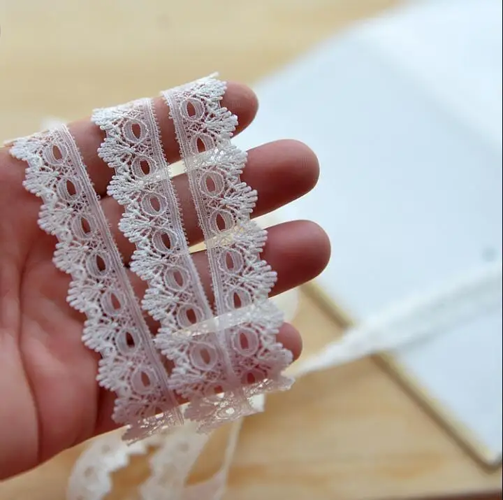 Lace ribbon Lace sewing supplies Lace sewing accessories Lace accessories Lace garment accessories Lace decoration 10 Meters Lace Ribbon Tape Ivory Smooth Lace Trim DIY Embroidered Trimmings for Sewing Accessories Packing Decoration