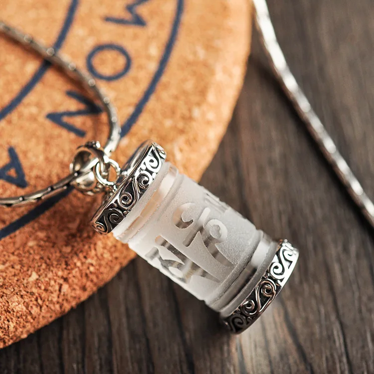

925 Sterling Silver retro Thai silver white crystal six character real word cylindrical Pendant xh037