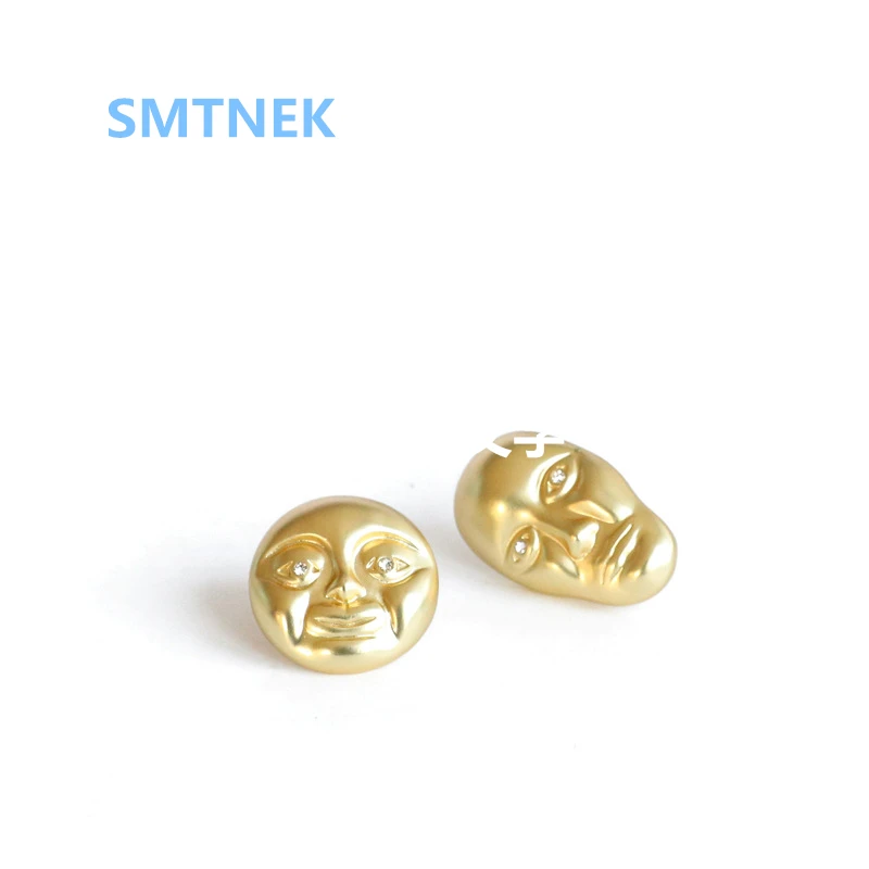 SMTNEK New Funny Face Stud Earrings Women Fashion Personality :0 | Украшения и аксессуары