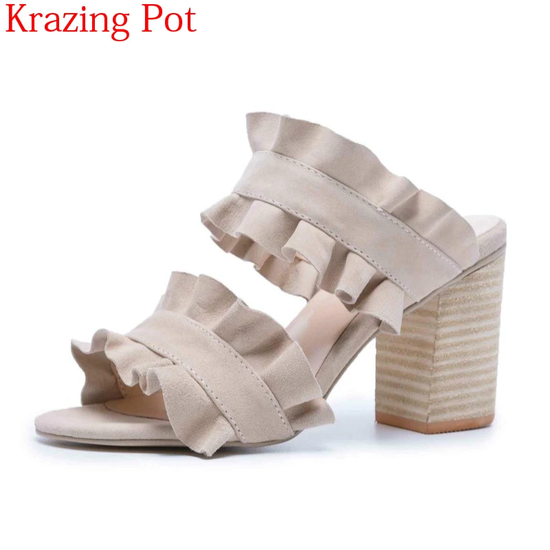 

2018 New Arrival Sheep Suede Peep Toe Lacework Flowers Ruffles Square Heel Sandals High Heels Fairy Concise Elegant Mules L60