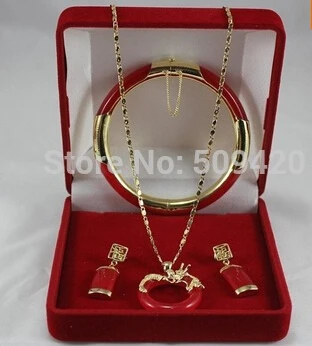 

hot sell >Beautiful Red Jade Circle Dragon Pendant Necklace Earring Bracelet Set