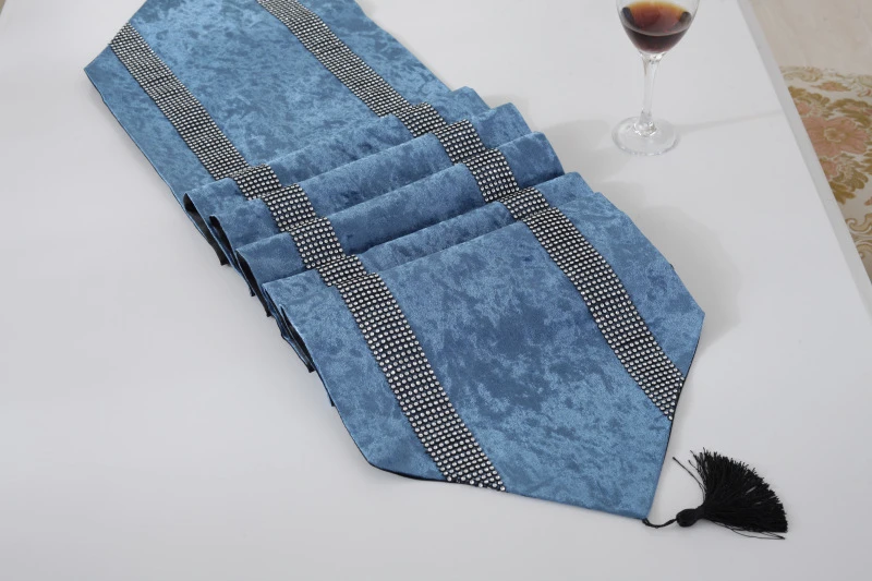 8 Solid Colors Elegant Diamond Table Runners Modern Table Runner For Wedding Party Decor Table Cloth 33cm160180210250280cm      