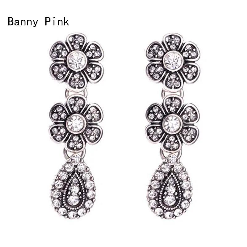 

Vintage Alloy Pendant Studs Earrings For Women Cute Rhinestone Long Post Earrings Fashion Jewelry Pendientes Statement Earrings