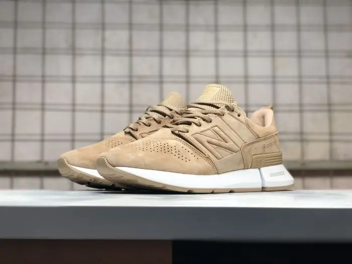 

2019 New pattern NEW BALANCE women's retro leisure Badminton Shoes
