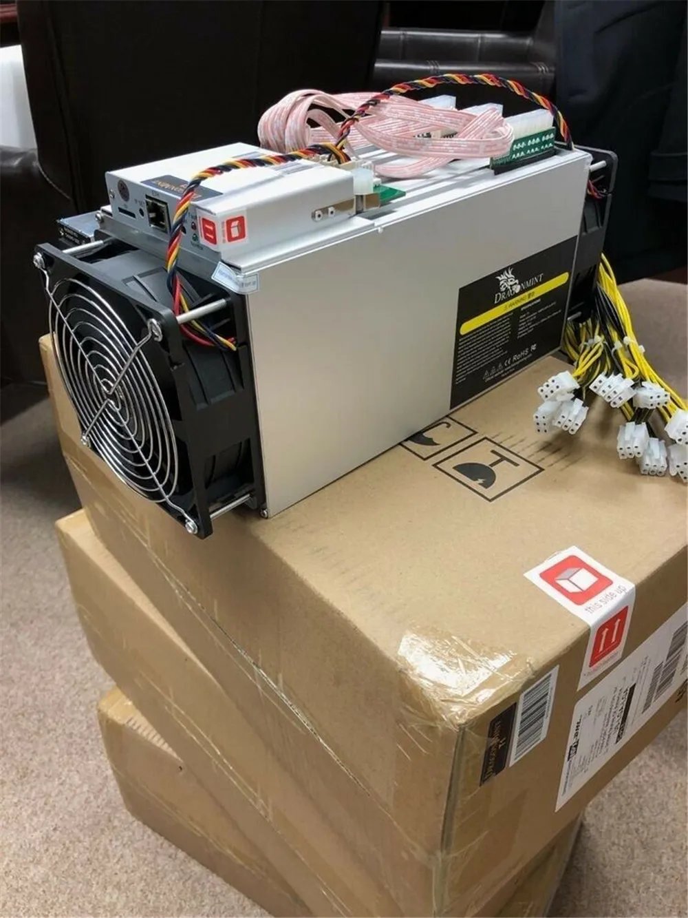 Б/у Innosilicon Dragonmint T1 15TH/s SHA256 Asic BTC BCH шахтер с PSU лучше, чем Antminer S9 T9+ S11 S15 Whatsminer M3