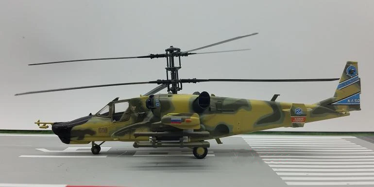 1:72 модель коллекционного вертолета Trumpeter 37022 в русском стиле для военных
