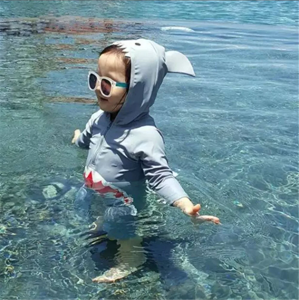 Купальный костюм Shark цельный для детей однотонная одежда плавания детский