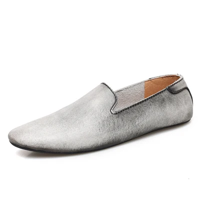 Новые летние мужские кожаные туфли модные модельные туфли с острым носком легкая мягкая обувь для вождения высококачественная повседневная обувь на плоской подошве низкие лоферы - Цвет: Gray