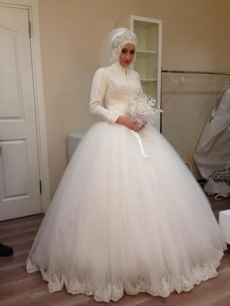 Simple Col Haut À Manches Longues robe de Bal Musulmane Mariée Robes De Mariée 2016(