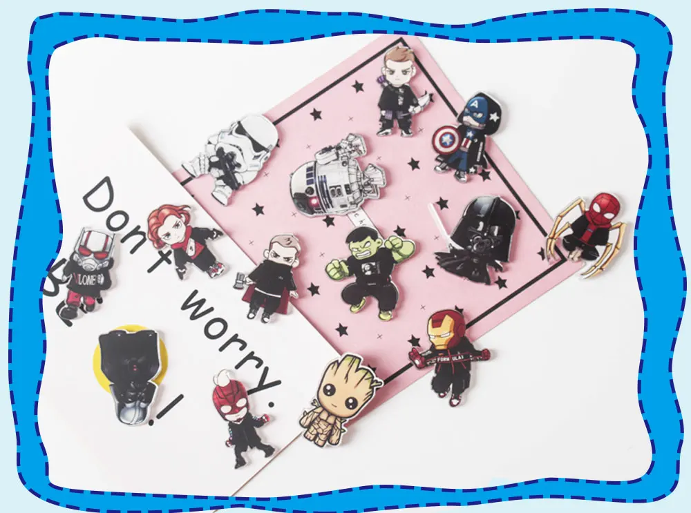 1 шт. микс прекрасный Американский Герой Мультфильм значки на булавке Kawaii значок на рюкзак значки на одежду акриловые значки Z75