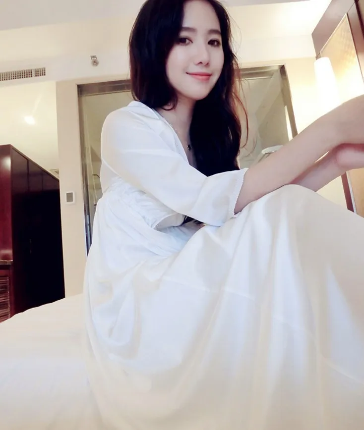Женская ночная рубашка+ халат, комплект из двух предметов для сна и отдыха, роскошное Сексуальное Женское ночное белье шелковые пижамы, длинный халат, ночная рубашка - Цвет: Белый
