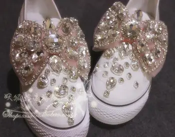 

Girls Sweet Vulcanized shoes original manual full diamond butterfly fresh powder cake shallow thick bottom canvas shoes
