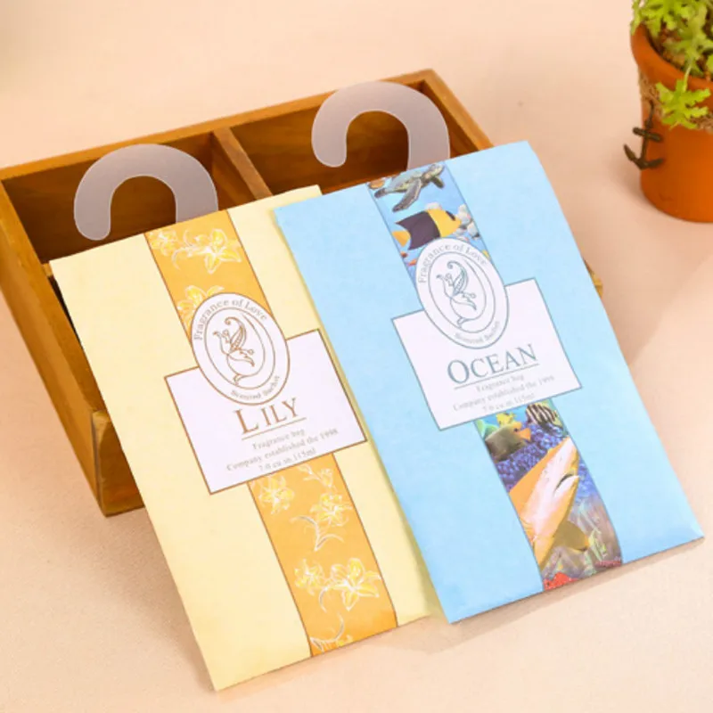 2 Pcs / Set Aromatherapy Natural Smell Incense Wardrobe Sachet Air