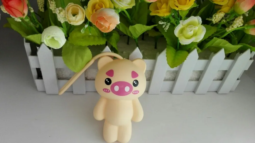 beige pig