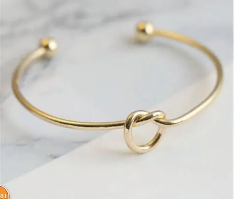 

CAB003 bracelet with box