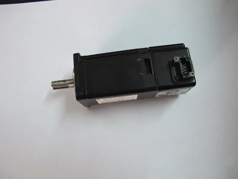 

Used servomotor SGMAS-C2ACA41 SGMAS-C2ACA21 150W good security