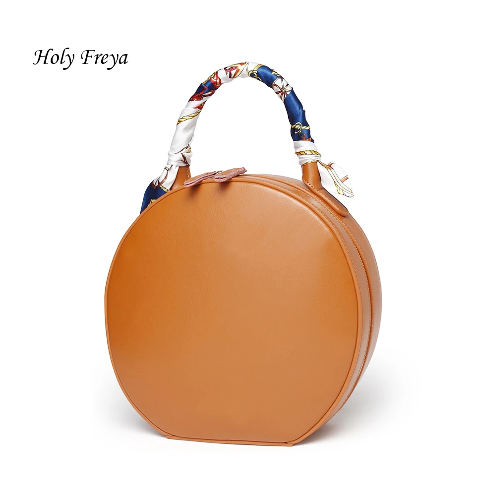 tan round bag