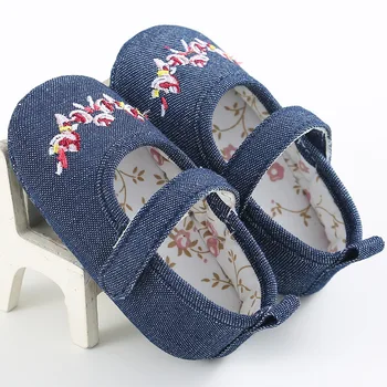 

Fashion summer casual children's solid color embroidery girl baby shoes