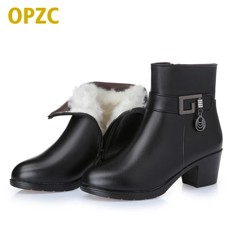 2017 new winter thick wool lined genuine Leather women snow boots, large size 35-43 # mother warm boots, free shipping