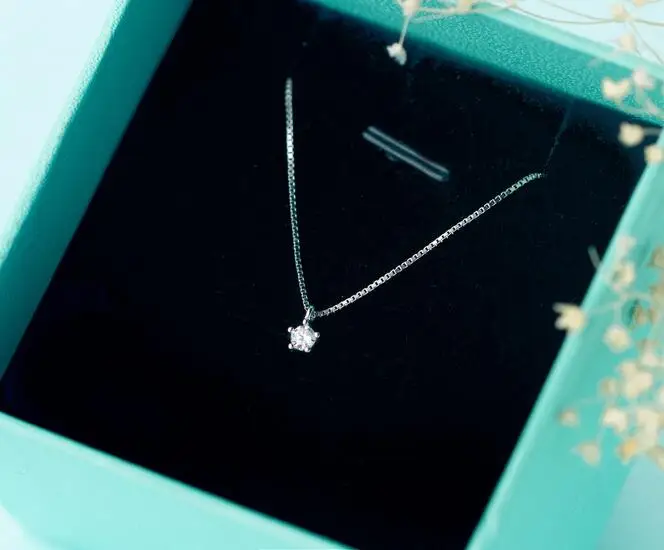 real. 925-Sterling-Silver Jewelry 3MM Prong White CZ Solitaire Round Tinny Necklace Pendant lUCKY cHARMS GTLX571 afbeelding