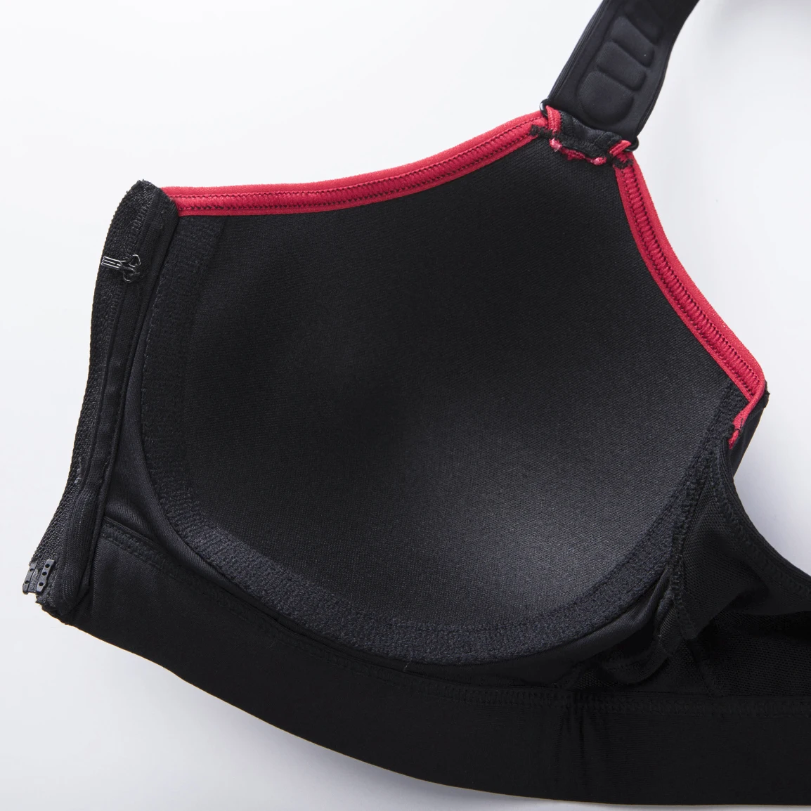 SYROKAN Women's Active Front Zipper High Impact Support Workout Sports Bra