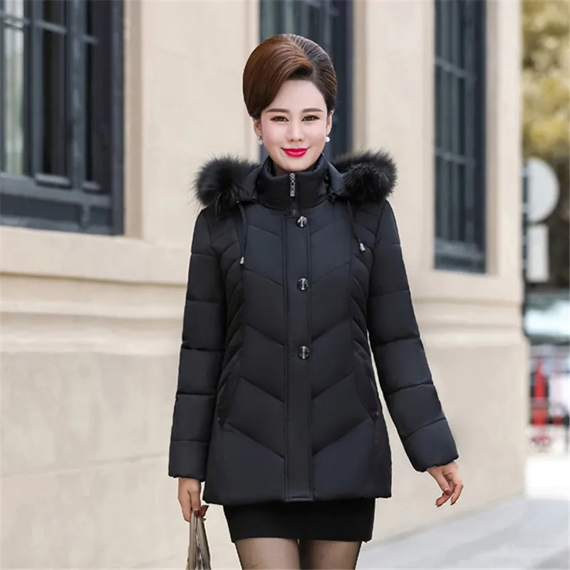 

Winter Women Down Cotton Jacket 2018 Large Size Short Female Jacket 40-50 Years Old Thick Hooded Fur Collar Ladies Parkas Cw244