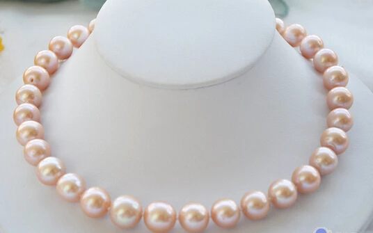 

Jewelr 004768 Lustre AA++17" ROUND PINK PEARL NECKLACE