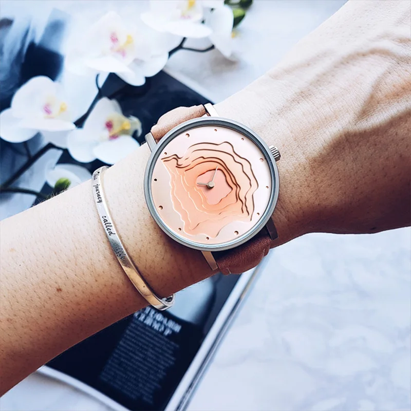 Старкинг новые творческие Дизайн смотреть минеральное Стильные кварцевые Для женщин часы Повседневное кутюр подарок наручные часы Винтаж всего