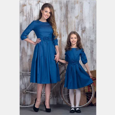 Одинаковые платья для мамы и дочки; цельнокроеное платье принцессы с бантом для девочек; вечерние платья с бантом для свадьбы; одежда для всей семьи - Цвет: Navy blue