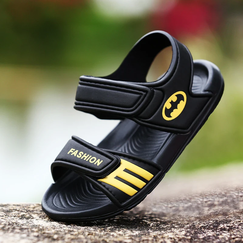 

2019 Open Season Children Shoes Cartoon Micky and Minnie Baby Waterproof Shoes for Girls Beach Shoes Indoor Anti-Slip Slippers