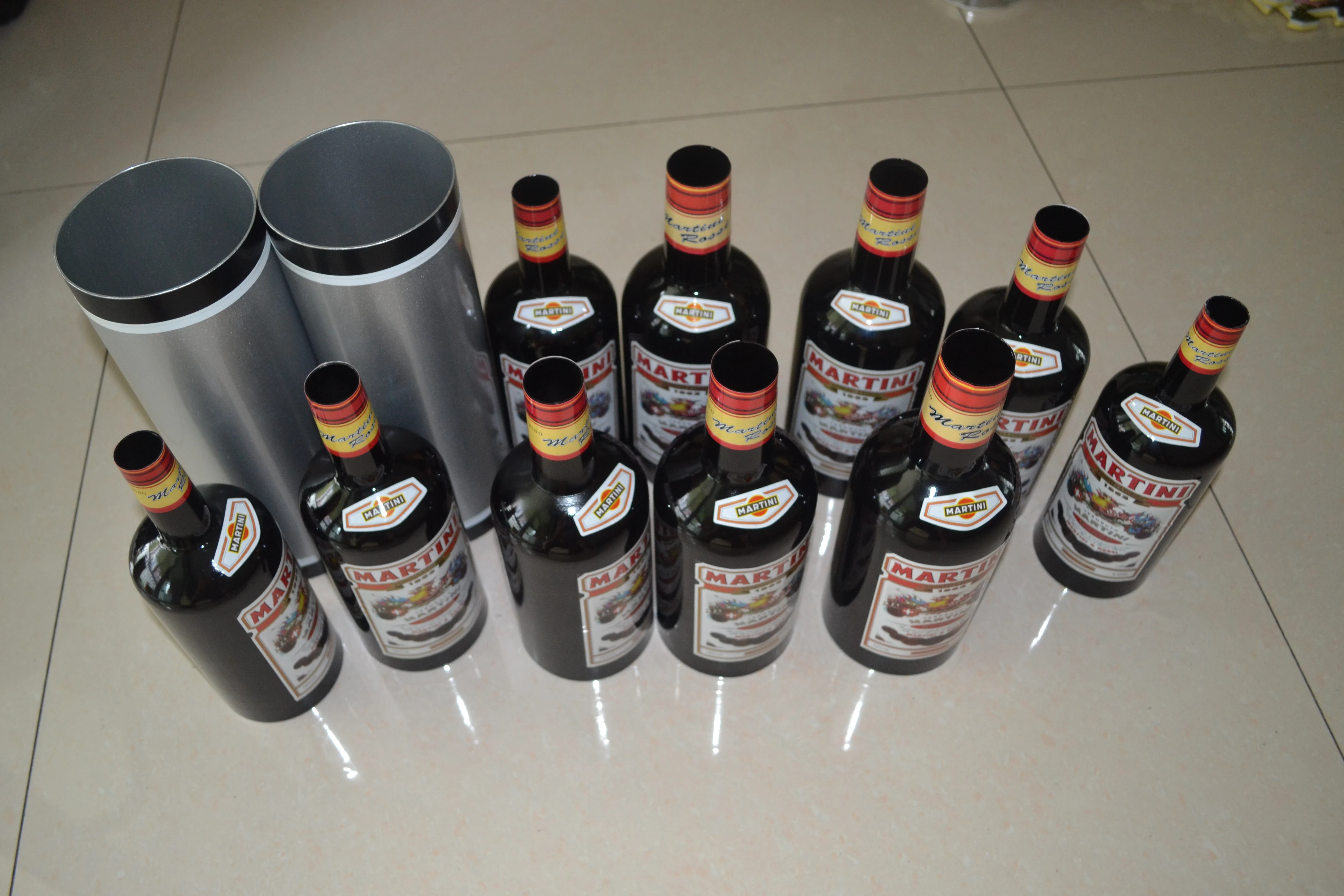 Размножающиеся бутылки 10 бутылок черный (Pured Liquid) Волшебные трюки удивительная