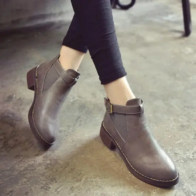 6660241121_664687090