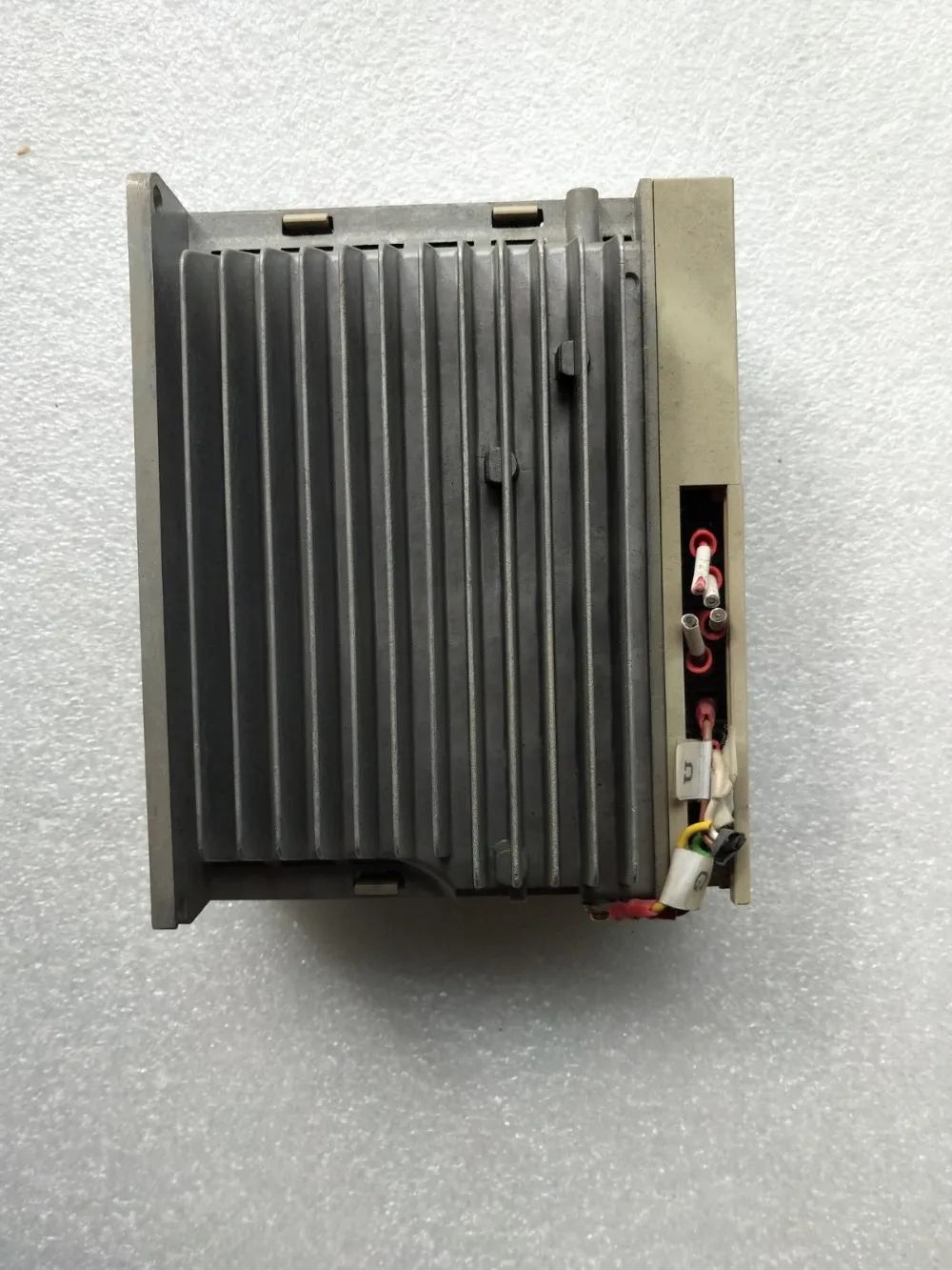 SGDA-04VP, используемые в хорошем состоянии, могут нормально работать