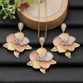 

Lanyika Jewelry Set Luxury Camellia Leaf Sandblasting Zircon inlay Necklace with Dangle Earrings for Wedding Best Bridal Gifts