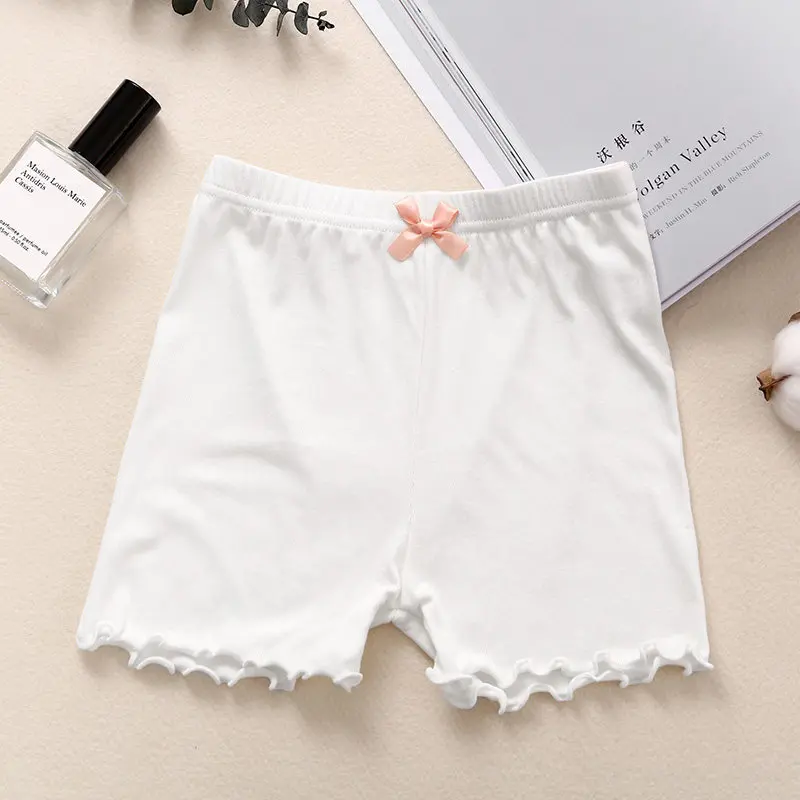 Летние защитные штаны из вискозы для девочек, детские короткие брюки с светильник, детские шорты, милые шорты с бантиком для девочек 3-11 лет - Цвет: white