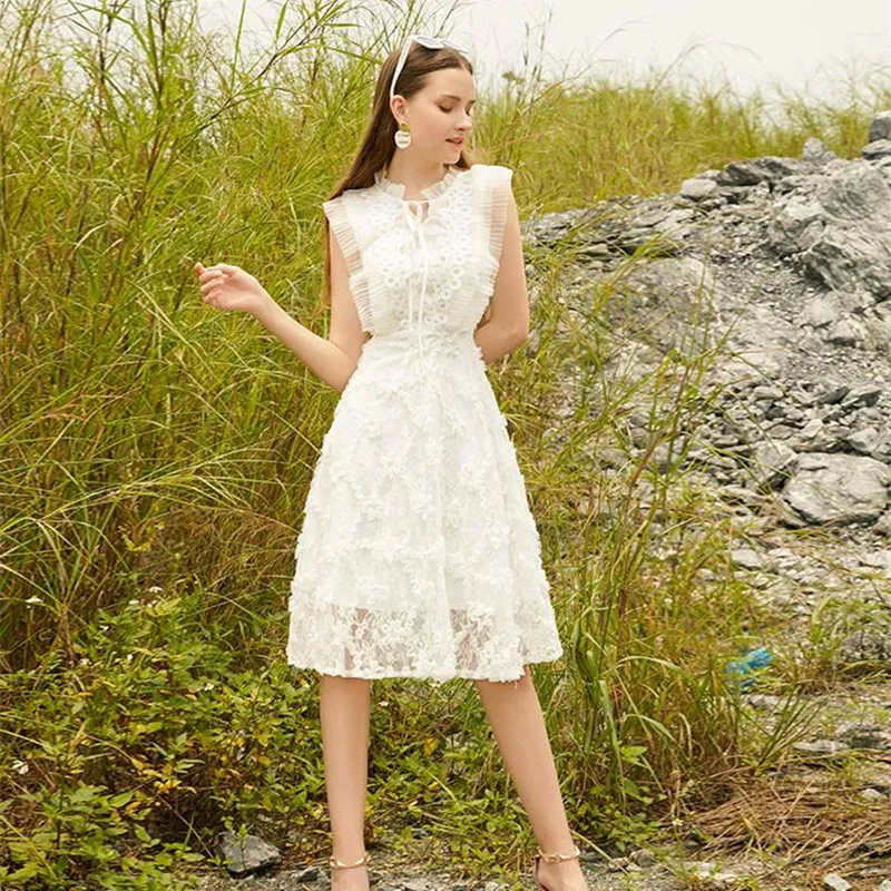 

HANZANGL Sleeveless Lace Dress 2019 Summer Women Elegant Mesh Embroidery White Long Dress