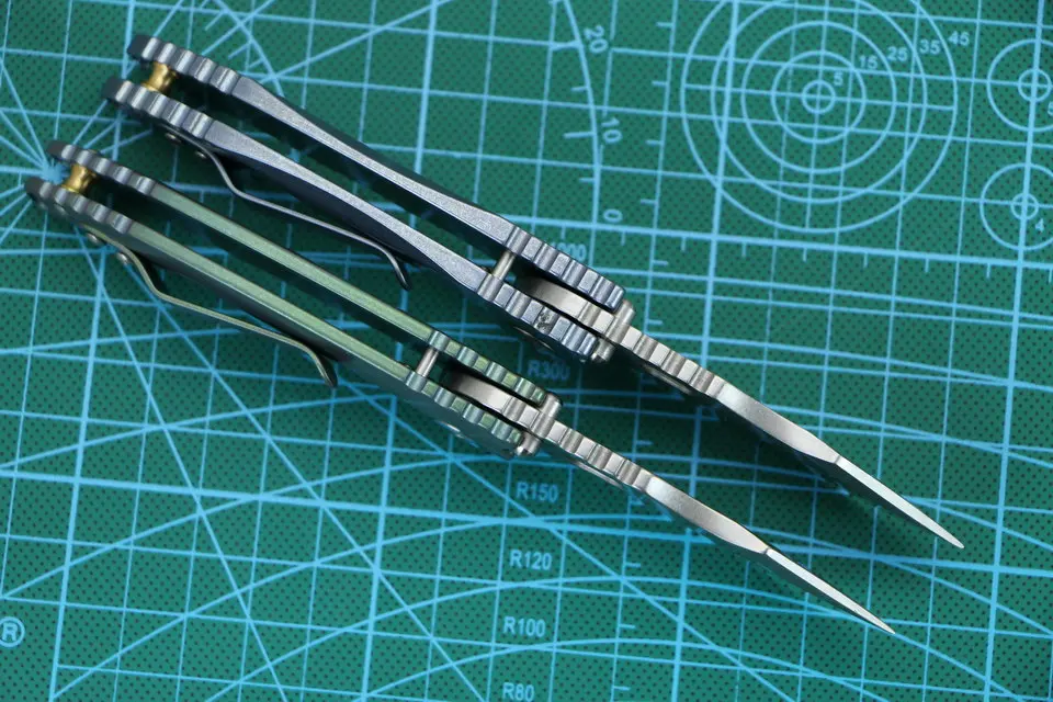 LOVOCOO SF002 Флиппер складной нож Карманный подарочные ножи D2 лезвие Титан ручка шарикоподшипник Открытый Отдых на природе Охота EDC инструменты