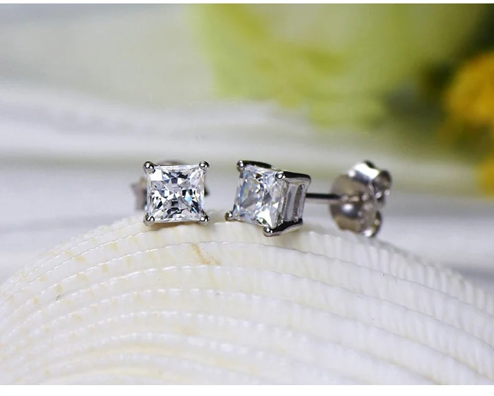 720square earring studs 800