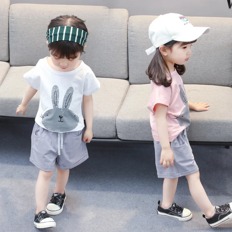 

2019 new 3-8 years old cute children set girls in the summer rabbit two pieces of quality children's wear